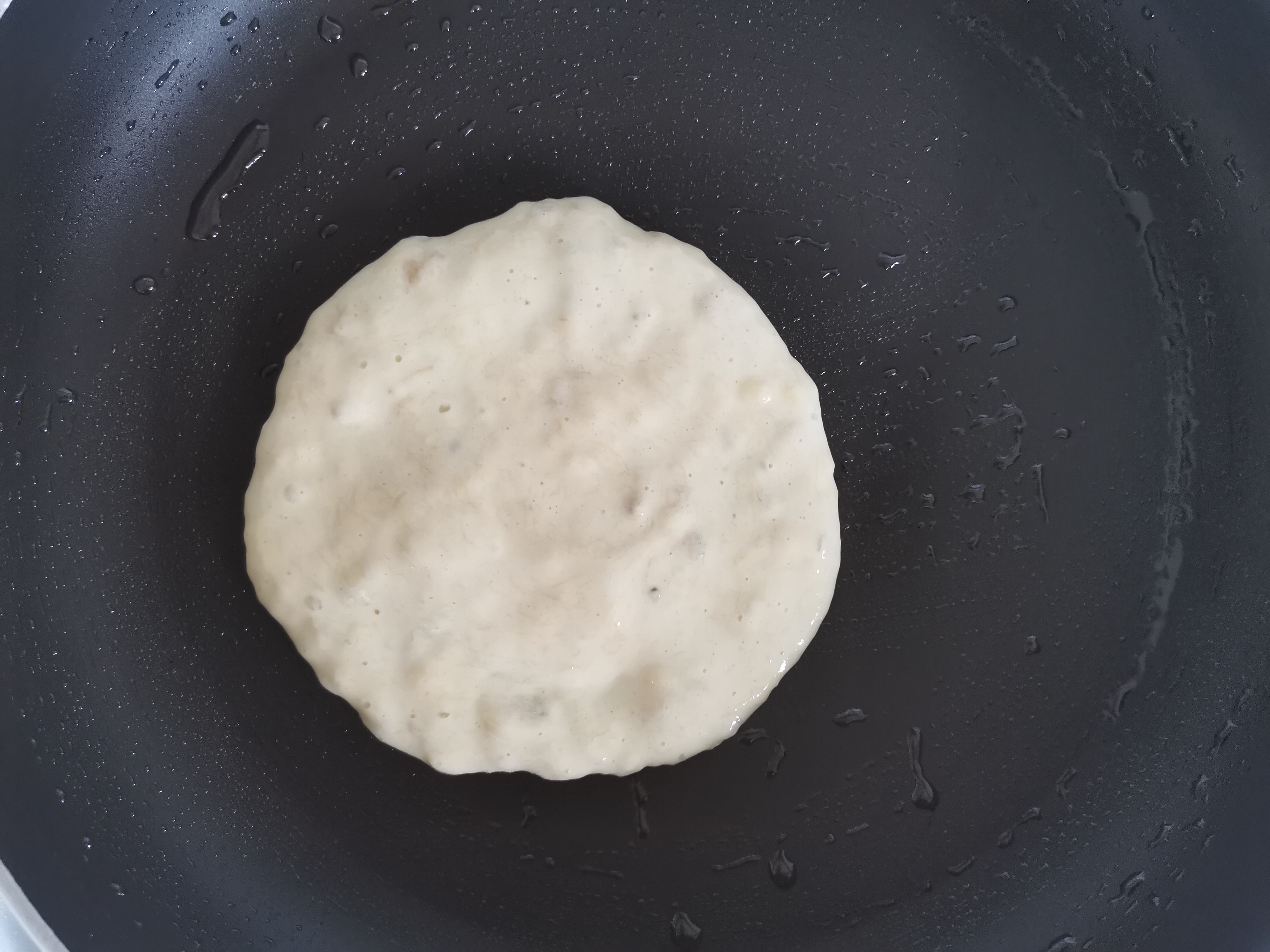 cuisson des pancakes à la poêle