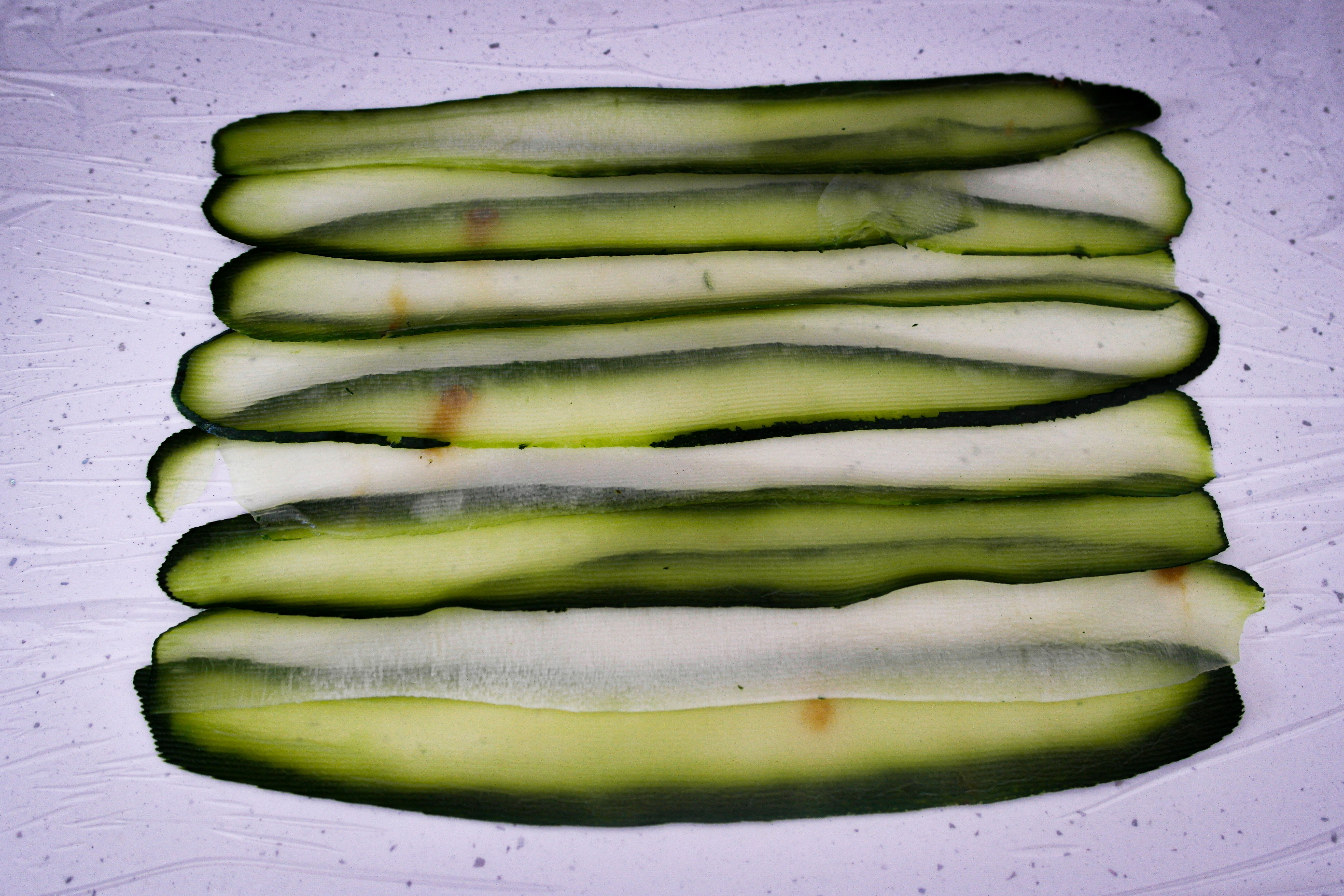 Disposition des lamelles de courgettes