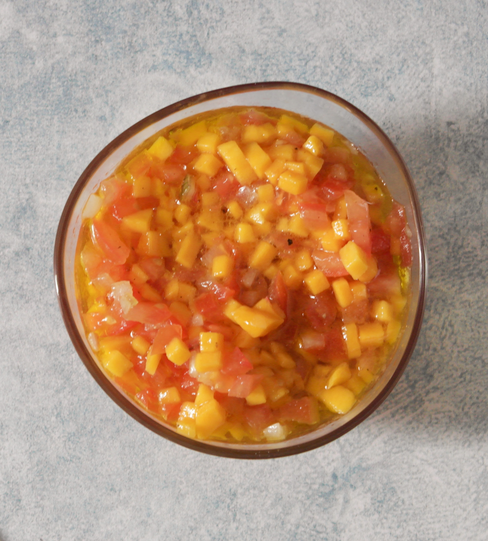 Rougail mangue tomate et gingembre
